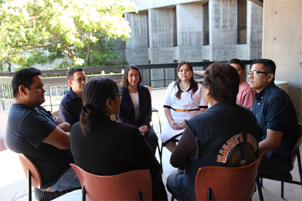 Silc Students Present Circles Of Peace To Tribal Courts School Of Law The University Of New Mexico