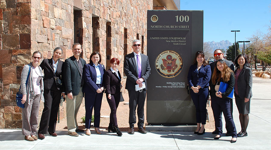 Border Justice Intensive students at the New Mexico court house